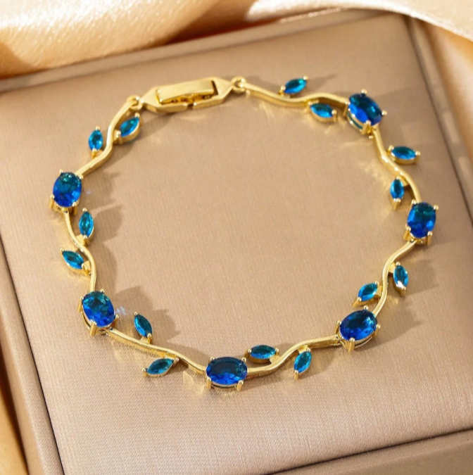 Blue Tulip Bracelet – Cute Floral Charm Jewellery