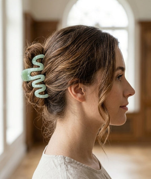 XL Wavy Geometric Hair Claw Clip